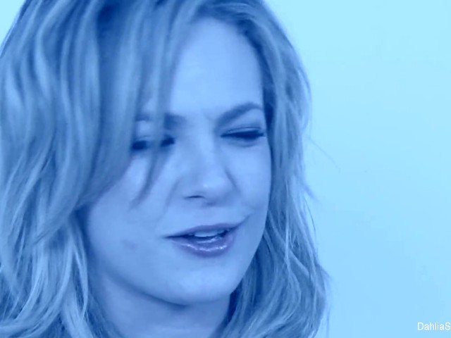 sexy Dahlia Sky with a big ass masturbates